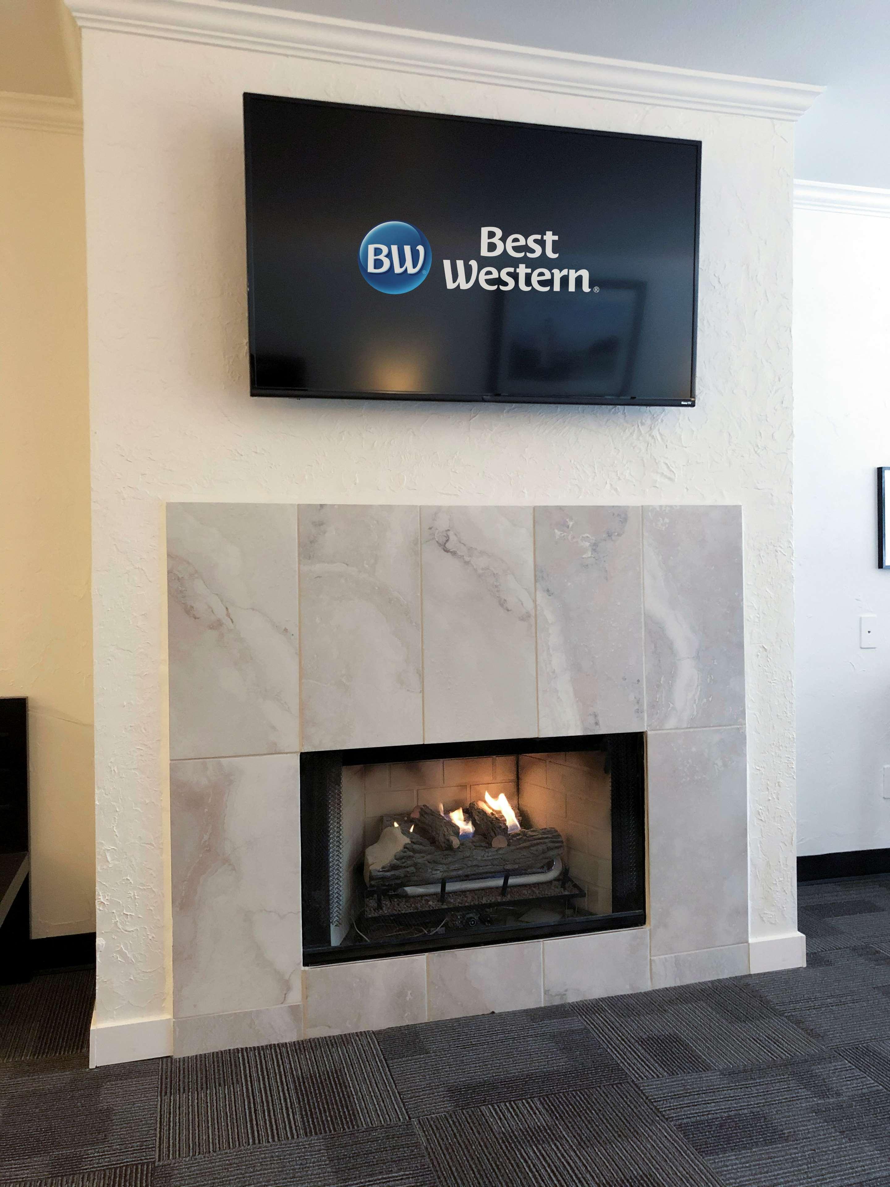 Best Western Wesley Inn & Suites Gig Harbor Ngoại thất bức ảnh